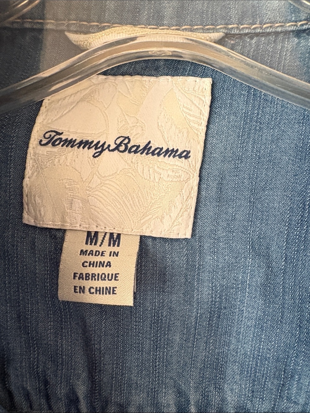 Tommy Bahama Light Wash Distressed Hem Denim Jacket in Lightweight Tencel Fabric - Picture 4 of 7